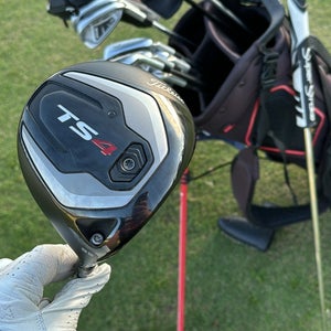 New Titleist Right Handed TS4 Driver