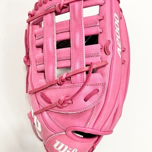 New 2023 Wilson A2000 Slowpitch Glove 13.5" softball LHT left hand series web
