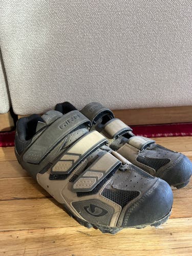 Used Men's Giro Carbide Bike Shoes