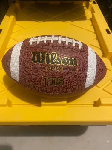 Wilson 1715 TDS Football