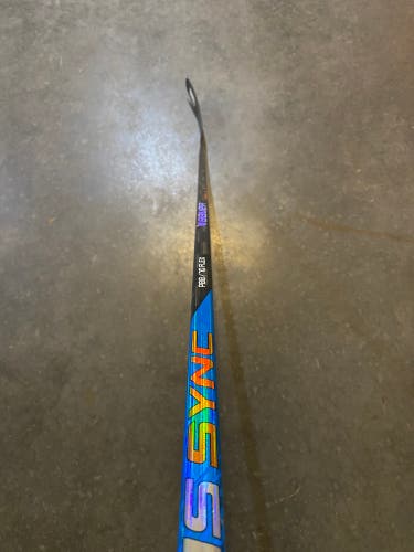 New Senior Bauer Right Handed P88  Nexus Sync Hockey Stick