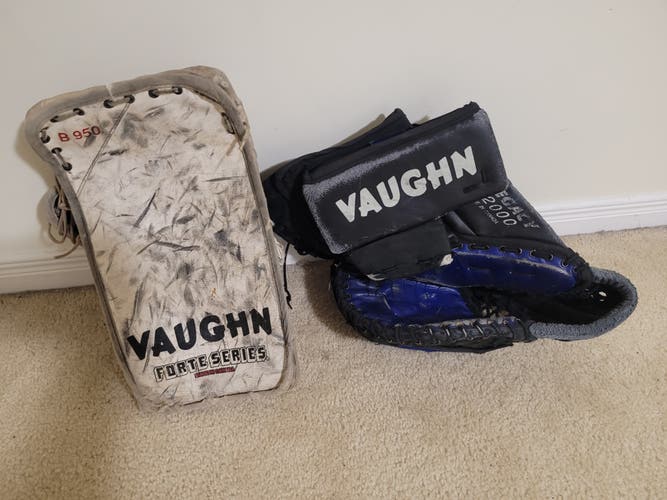 Used Vaughn Regular - Blocker and Glove