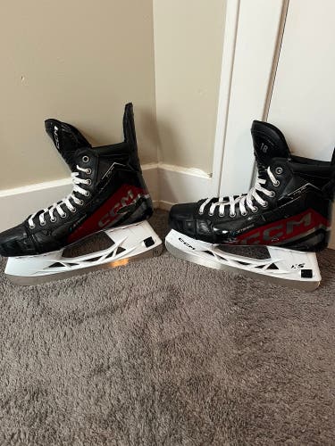 Used Senior CCM Regular Width  Pro Stock 9.5 JetSpeed FT6 Pro Hockey Skates