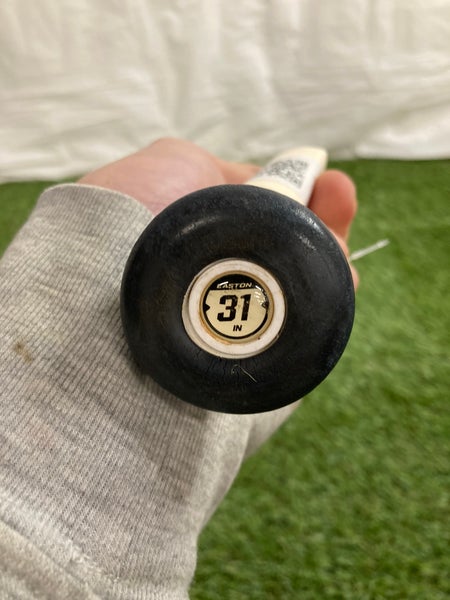 Used 2022 Easton ADV Hype Bat USSSA Certified (-5) Composite 26 oz 31"