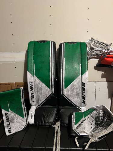 bauer m5 pro goalie pads