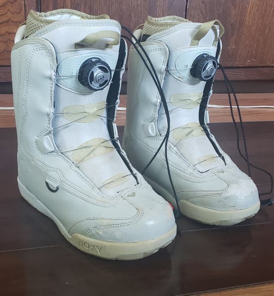 roxy boa snowboard boots Rome SDS Stomp The thirtytwo STW Double BOA Snowboard Boots offer ultimate comfort and control with the added advantage of zonal lockdown WOMENS 8.5 Roxy CRYSTAL BOA