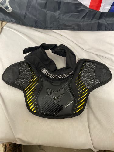 Bauer Goalie Neck Guard Senior