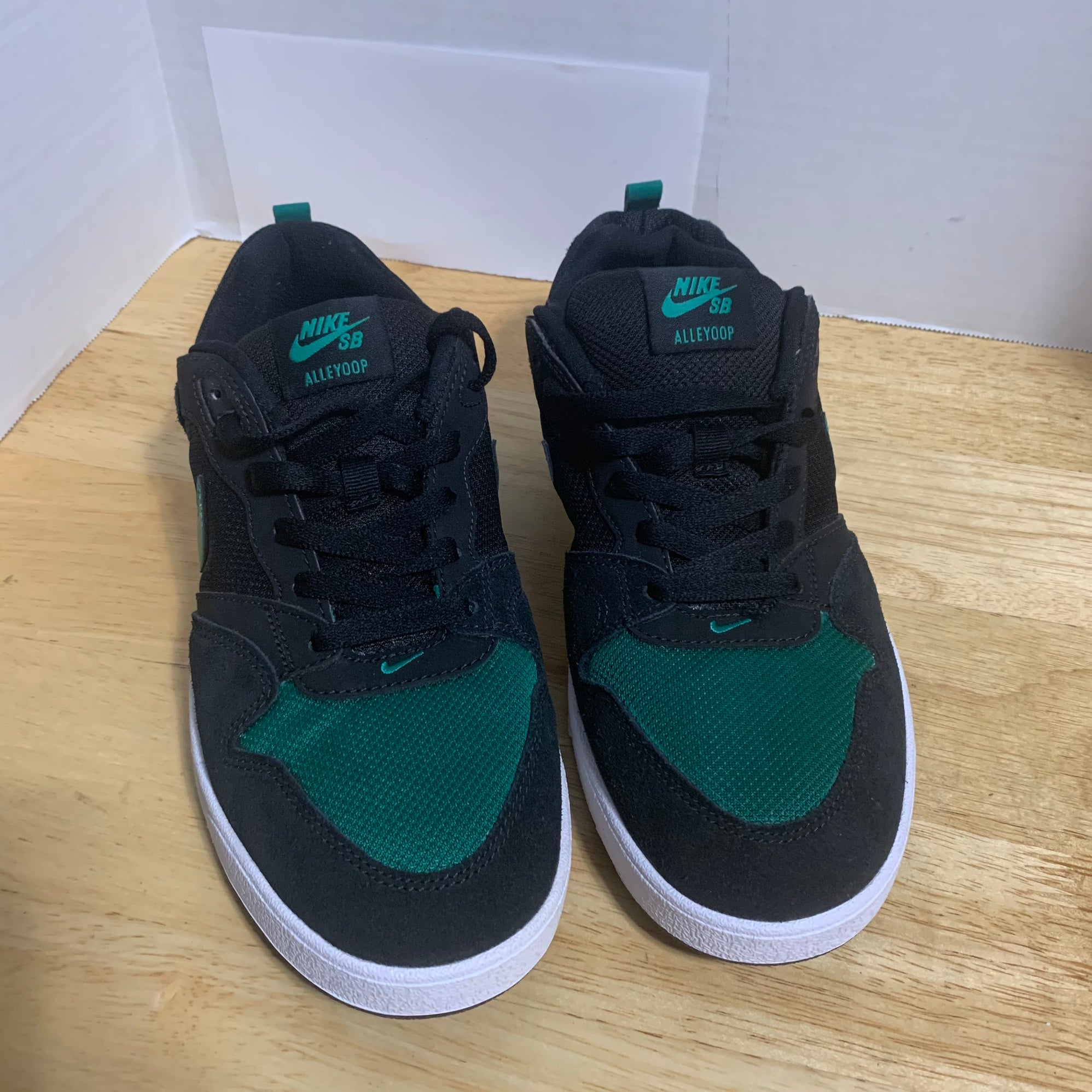 NIKE SB ALLEYOOP BLACK-MYSTIC GREEN-BLACK-WHITE‎ SZ 8.5 [CJ0882-007] Nike SB Alleyoop Black Mystic Green Men main image 4
