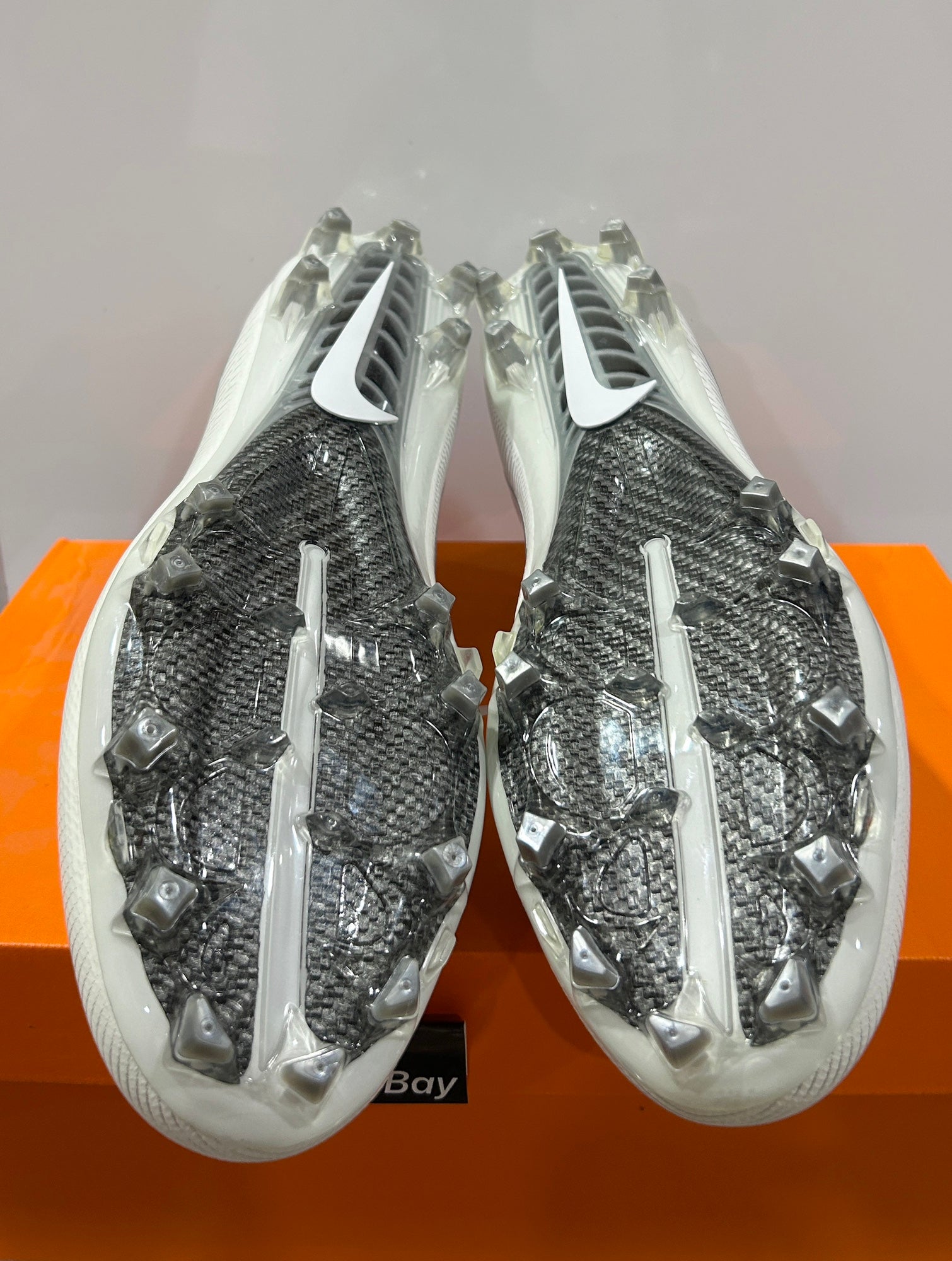 Size 15 Nike Vapor Untouchable Pro Football Cleats White Silver (833385-102) Nike Vapor Edge 360  main image 2