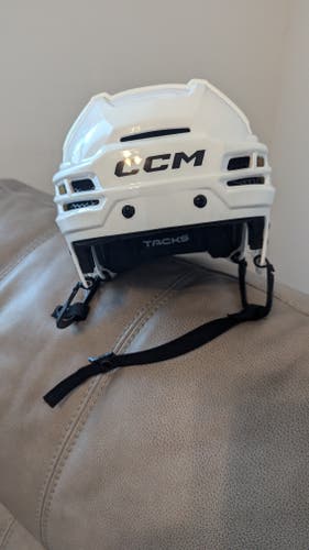 CCM Tacks 720 Helmet - White - Medium