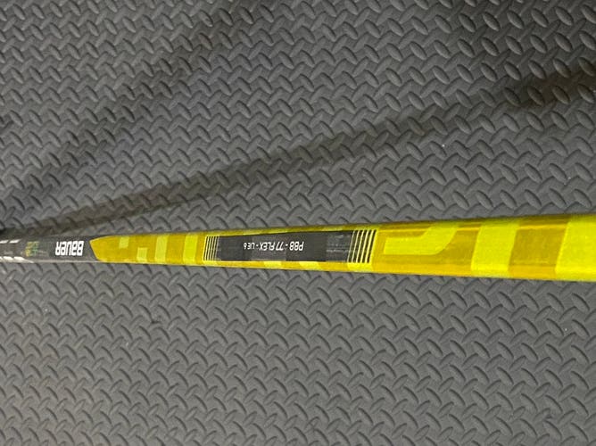New Senior Bauer Right Handed P88  Supreme UltraSonic Hockey Stick