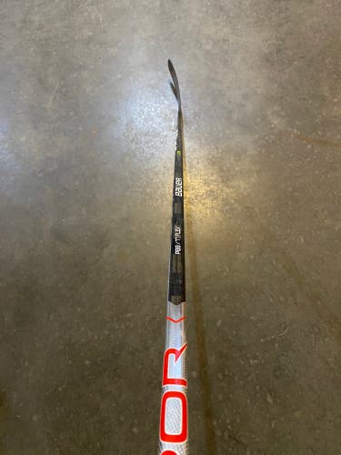 New Senior Bauer Right Handed P88  Vapor Hyperlite Hockey Stick
