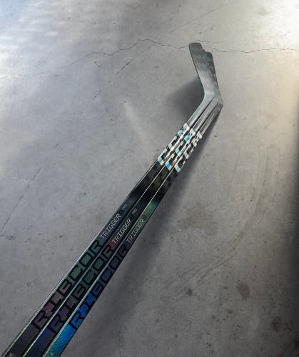 3 Pack NCAA 75 Flex New Senior CCM Left Hand P29 Pro Stock RibCor Trigger 8 Pro Hockey Stick