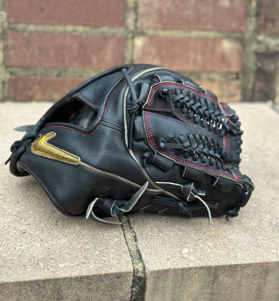 Very Rare Nike SHADO Elite J Japanese baseball glove 12” pitchers
