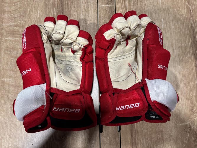 Used Bauer Nexus 2N Gloves 13"