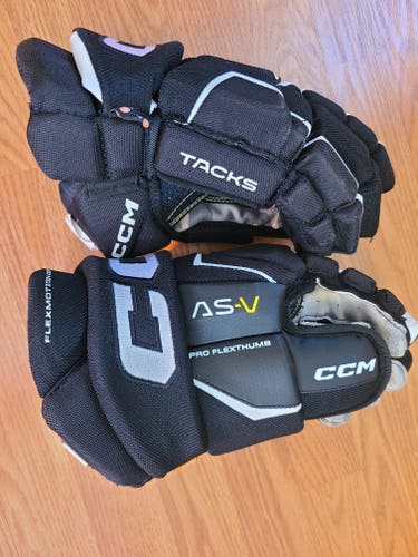 Used (barely) CCM Tacks AS-V Gloves 14"