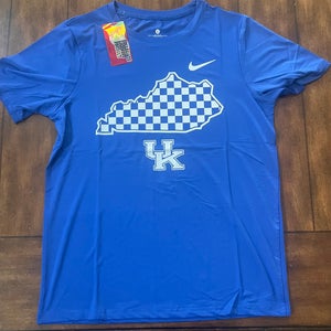 Kentucky Wildcats UK Dri-FIT Adult Small T-Shirt NWT