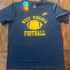 West Virginia Mountaineers Football T-Shirt Adult Large NWT
