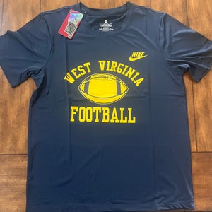 West Virginia Mountaineers Football T-Shirt Adult Medium NWT