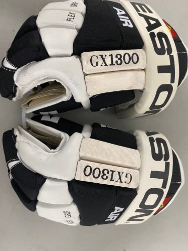 Easton Air GX1300 13.5” hockey gloves