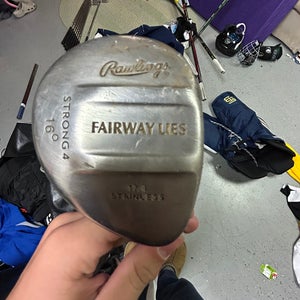 Used  Rawlings Right Handed Regular Flex 4 Wood Fairway Wood