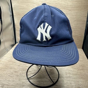 Rare Vintage New York Yankees SnapBack Hat Sports Specialties Large