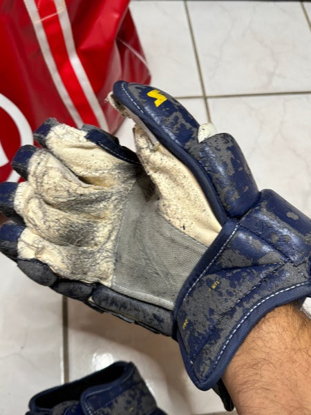 Hockey Gloves TPS Tkachuk
