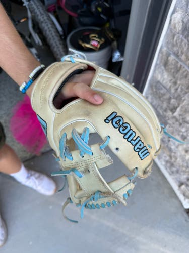 Marucci Nightshade Glove