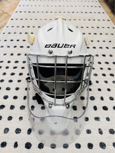 UsedSenior (S/M) Bauer 930 Goalie Mask