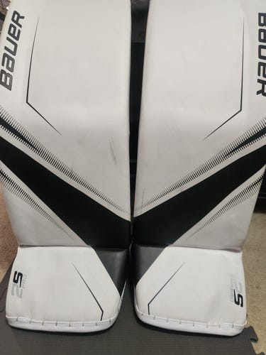 Used Medium Bauer Supreme 2S Pro Goalie Leg Pads