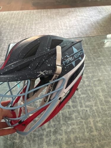 New Maverick Showtime  Cascade XRS Pro Helmet