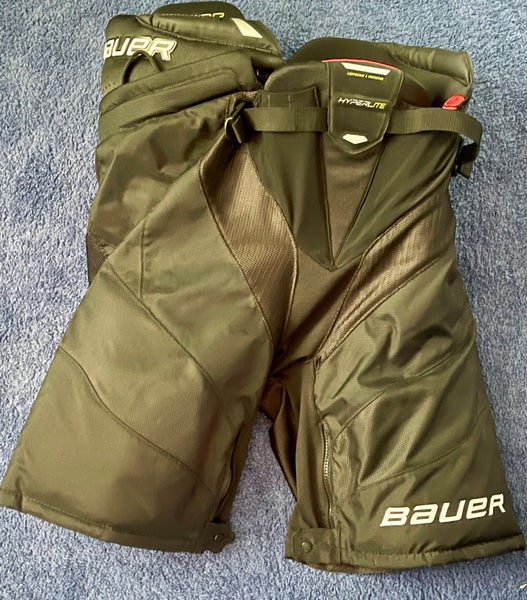 Newer without tags - Intermediate Large Bauer Vapor Hyperlite Hockey Pants