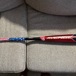 Used AXE Avenge Pro Hybrid USABat Certified Bat (-10) 21 oz 31"
