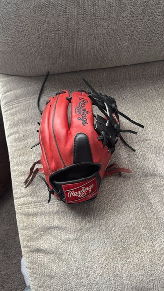 Custom Heart of the Hide 11.5" Infield Glove
