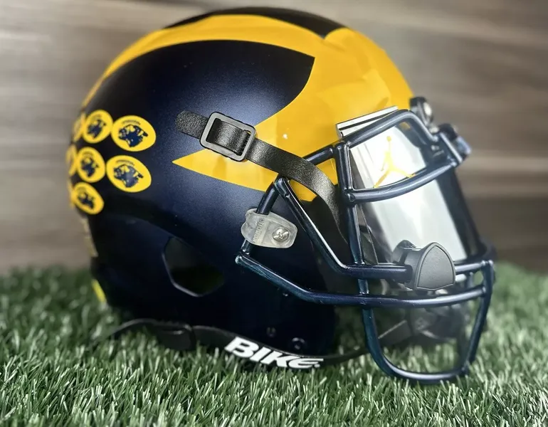 2019 michigan wolverine football helmet State Spartans Riddell Authentic Full Size SpeedFlex Style custom helmet Michigan Wolverines Riddell Speed Display