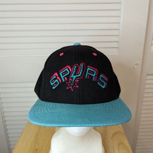 San Antonio Spurs Mitchell & Ness Snapback Hat NBA