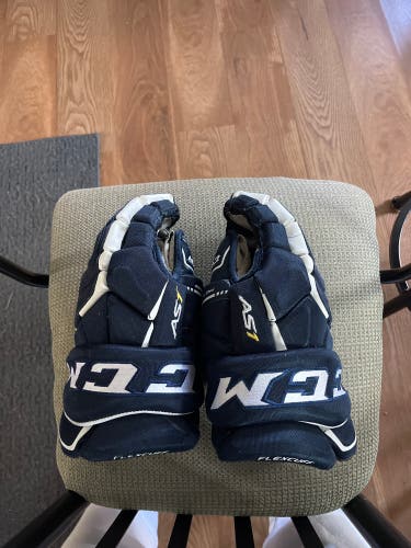 Used CCM 14"  Super Tacks AS1 Gloves