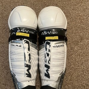 Used Senior CCM 15" Pro Stock ASV Pro Shin Pads