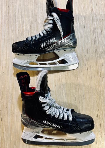 Used Senior Bauer Extra Wide Width   7.5 Vapor 3X Hockey Skates