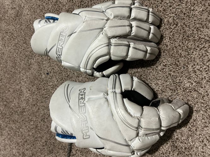 Used  Maverik Large Lacrosse Gloves