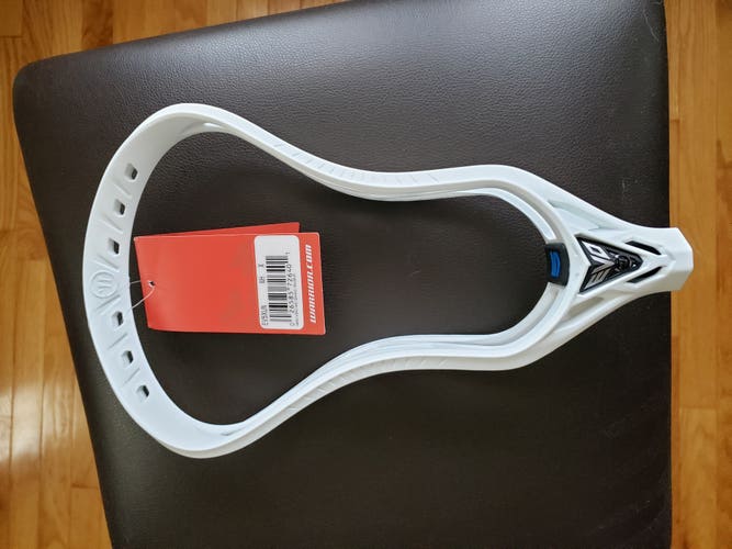 New Warrior Evo 5 unstrung white