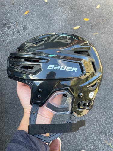Used Twice: Bauer Reakt 150 Helmet - Sz. L
