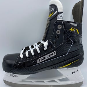 NEW Bauer Supreme M1 Skate, Size 6.5 D