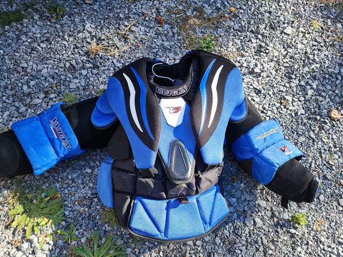 Used XL Vaughn Velocity V7 XF Pro Carbon Goalie Chest Protector