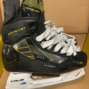 New True Catalyst 9 Hockey Skates 5R