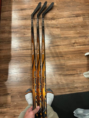 3 Pack New Custom Orange Senior Bauer Right Hand P28 70 Flex Vapor Hyperlite 2 Hockey Stick
