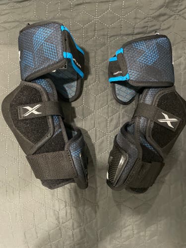 Used Bauer X Hockey Elbow Pads Senior Medium