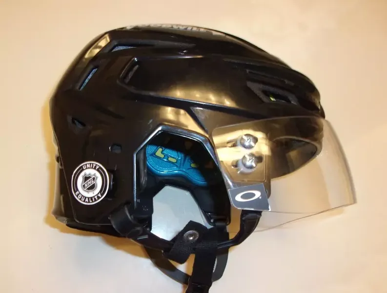 ARIZONA COYOTES Jason Zucker gameworn 16 black Bauer ReAkt helmet
