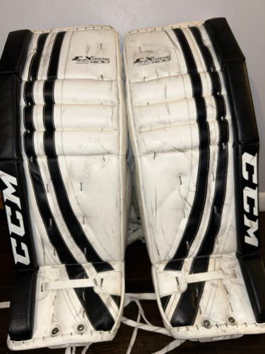 Used  CCM Extreme Flex 400 Goalie Leg Pads