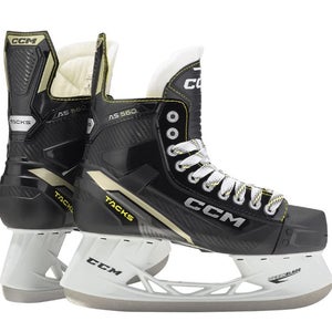 New CCM Tacks AS560 Hockey Skates Regular Width Size 5D
